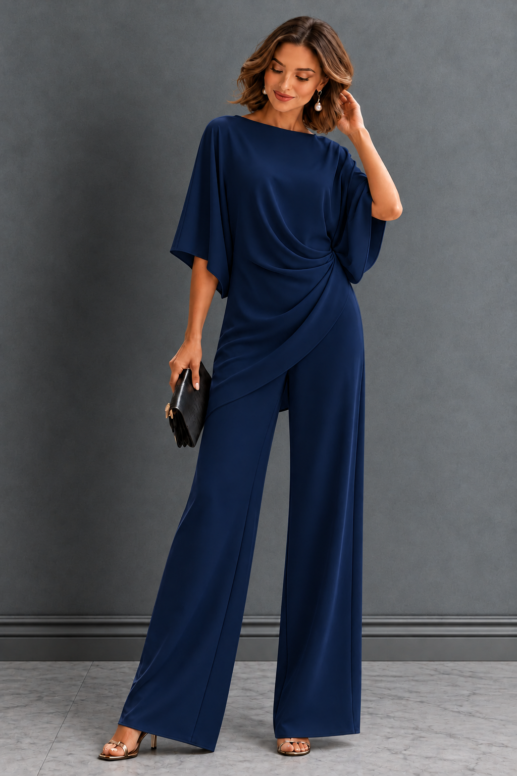Granatowy komplet z szerokimi spodniami, cała sylwetka